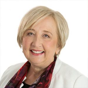 Image for Anne Hollonds headshot