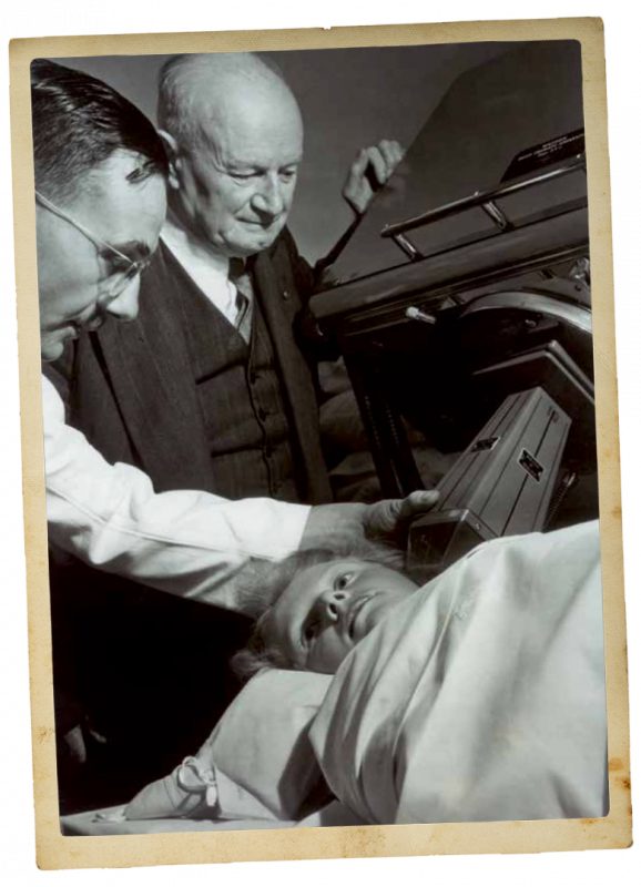 1949 Sir Peter MacCallum revolutionises cancer care