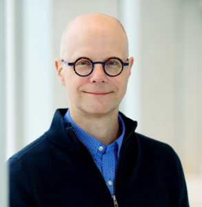 headshot of Prof walter eppich