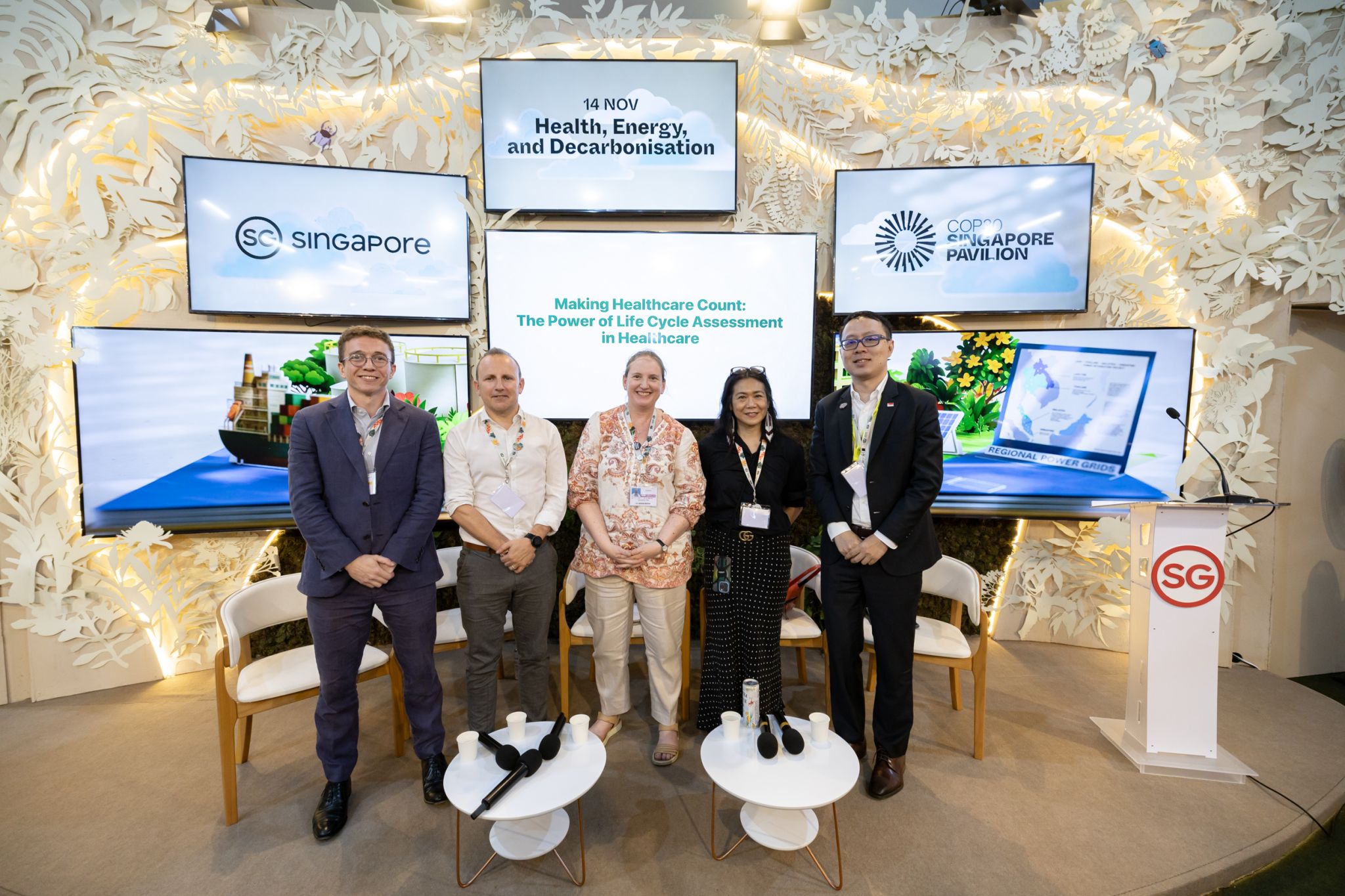 Collaborative team at the launch of Lancet MedZero at COP30.