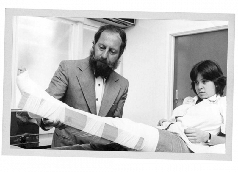 1979 CSL’s bandage changes snakebite care
